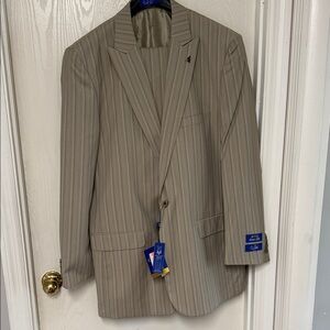 Elegant Beige Striped Blazer